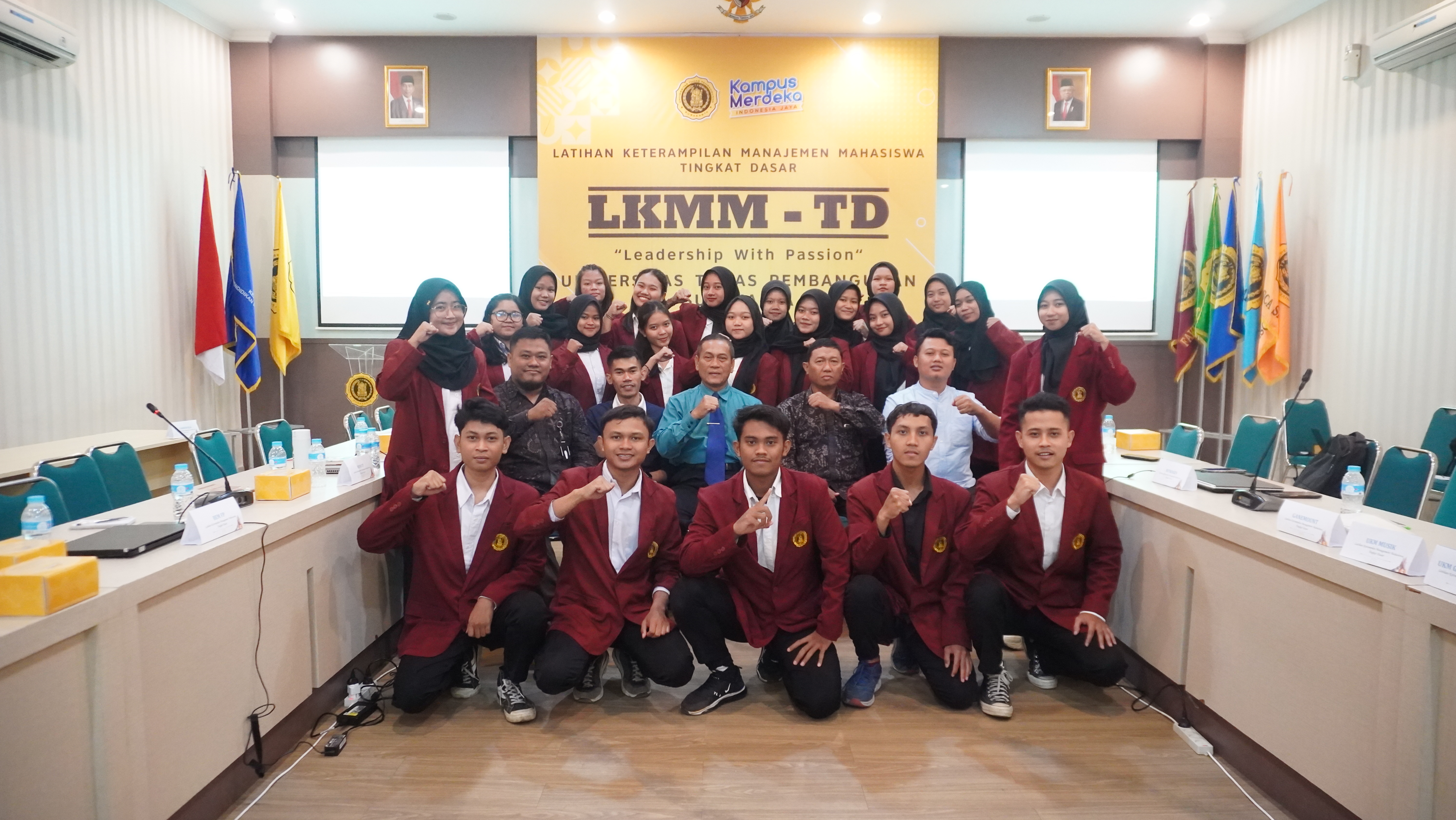 LKMM -TD 2024 “Leadership With Passion” Bekal Mahasiswa dalam Berorganisasi 