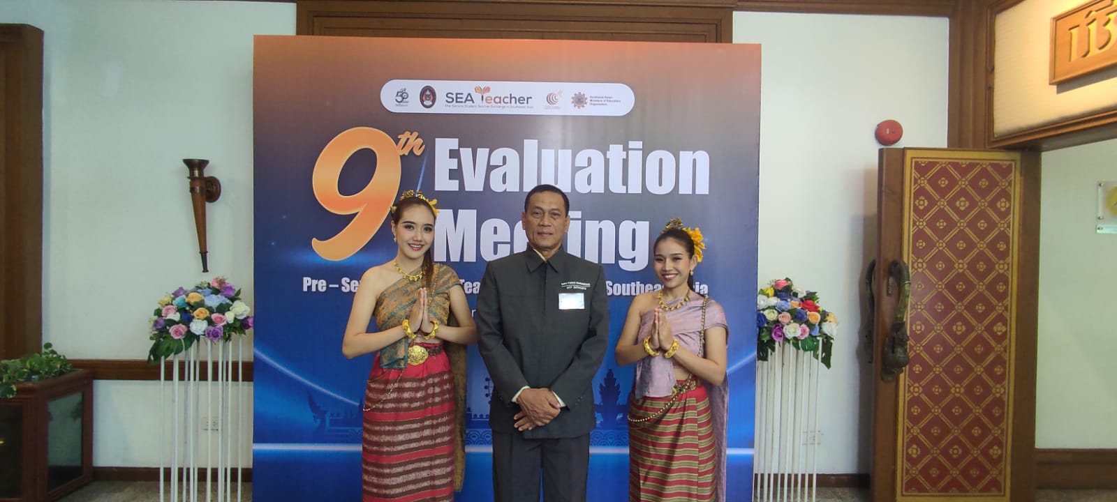 Mengoptimalkan Kerjasama ASEAN: UTP Surakarta Berpartisipasi dalam Evaluasi Program SEA Teacher Batch ke-9 di Thailand