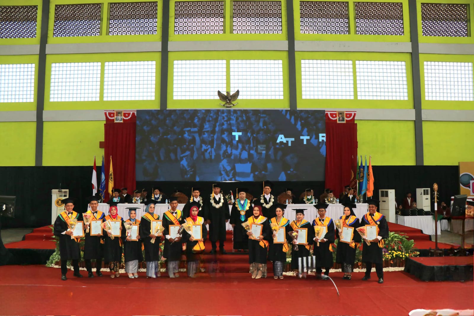 Wisuda UTP Ke-89, Luluskan Angkatan Pertama Prodi SIKC  